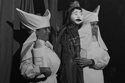 Production still for Footsbarn Travelling Theatre season. Photographer: Unknown