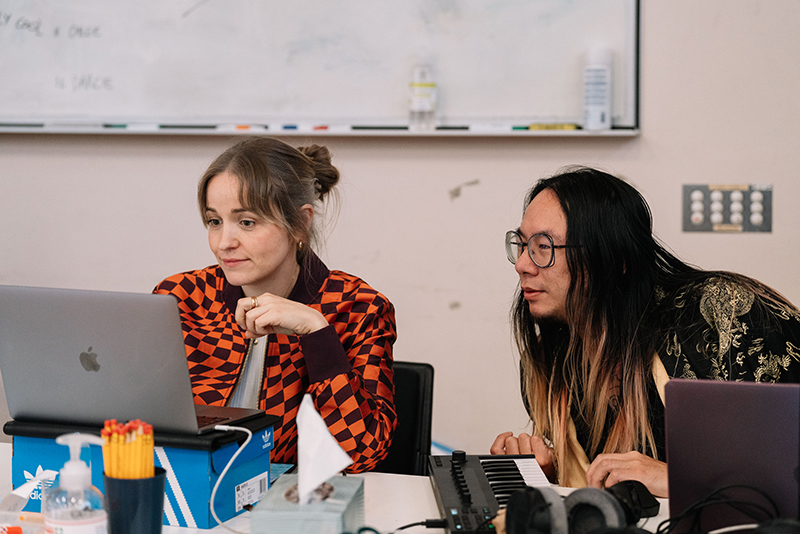 This is Living Rehearsal (2023) In Photo: Matilda Woodroofe, Joe Paradise Lui. Photographer: Phoebe Powell