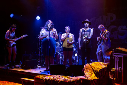 Production still for "Barbara and the Camp Dogs". L-R: Sorcha Albuquerque, Elaine Crombie, Michelle Vincent, Ursula Yovich, Troy Jungaji Brady, Jessica Dunn. Photographer: Pia Johnson