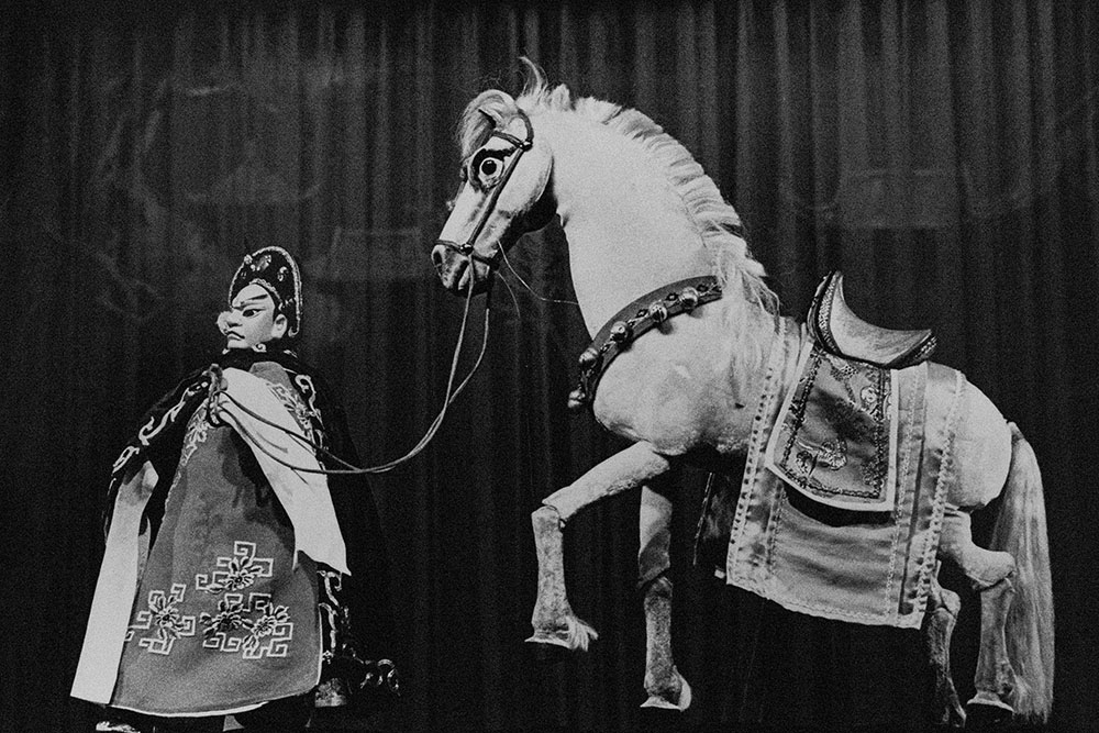 Production still for "the Fukien Puppet Theatre of China". Photographer: Jeff Busby