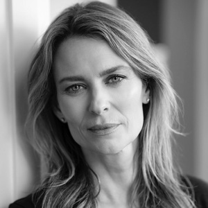 Kat Stewart