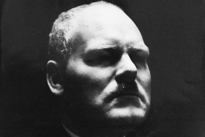 Production still for "Innocent Bystanders". Malcolm Robertson as Luger. Photographer: William Gluth